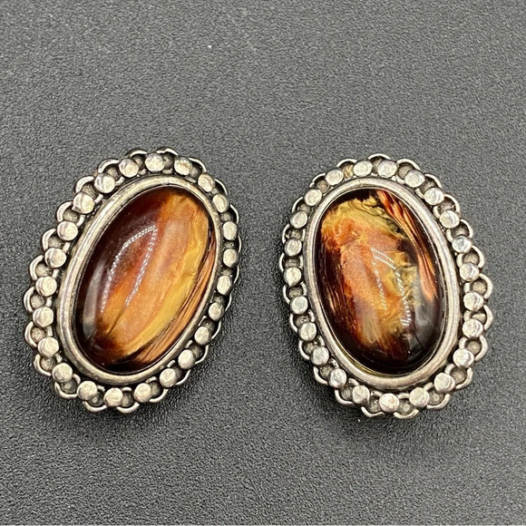 Stunning Amber Lucite Statement Clip On Earrings - Picture 9 of 9